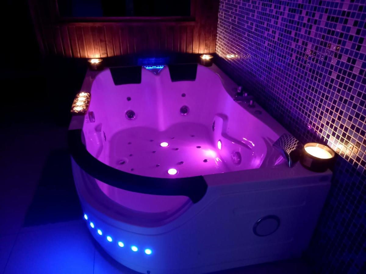 Skyhouse Riga Amazing Penthouse And Spa Dış mekan fotoğraf